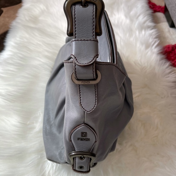 FENDI ALL LEATHER BAG - Picture 4 of 10